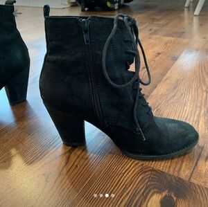 ALDO SHOES/ ANKLE BOOTS